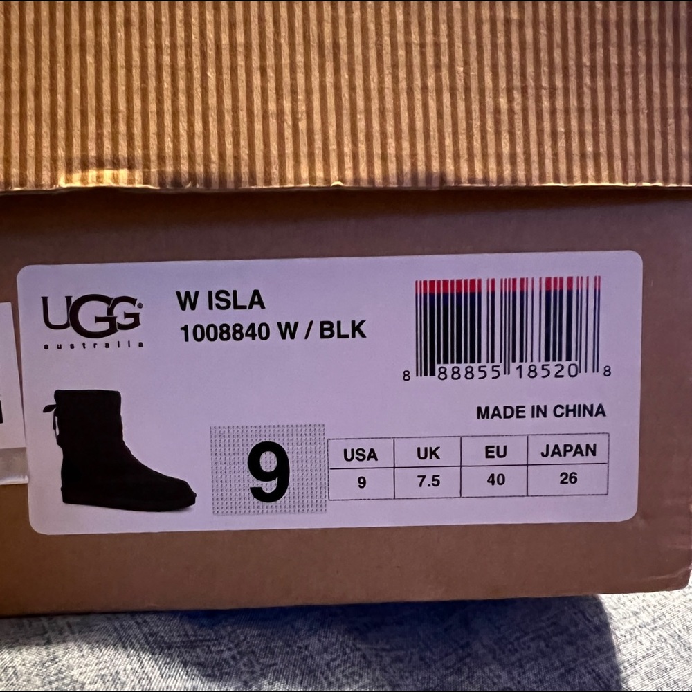 Ugg, W Isla Black Boots, Size 9